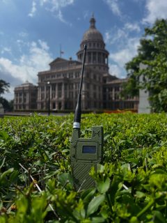 New node who dis? Testing out the #meshnology N39 with their flexible extended antenna. Currently running Meshcore and dang a lot of awesome peeps in #austin
#meshtastic #heltecv4 #esp32